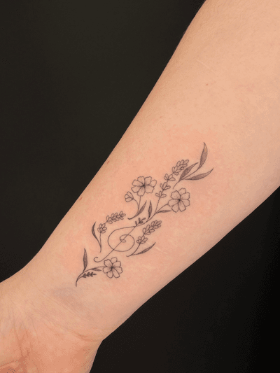 Review image by Libby Taylor for Michelle Harrison