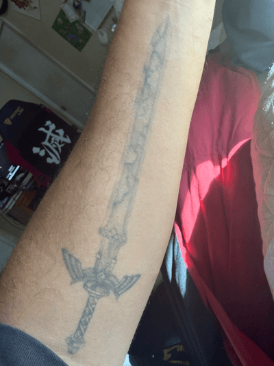 Review image by Aurelio Mendoza for Inkmonic 