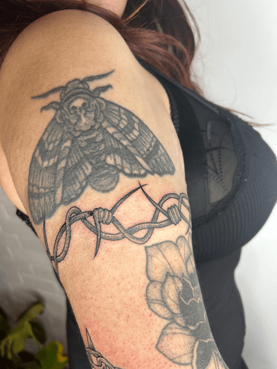 Review image by Maggie Larsen for Poppy Olivia Tattoo