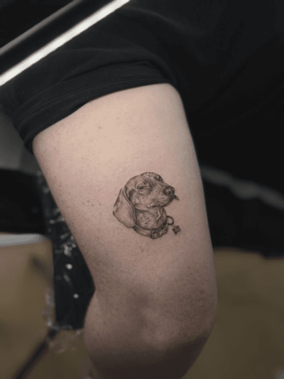 Review image by Vicki Newman for Lozz Tatts