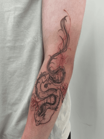 Review image by James Izod for Saka Tattoo