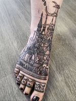 Foot tattoo by Kayliegh Smith #KaylieghSmith #foottattoo #foottattoos #foot #feet #linework #illustrative #castle #cityscape #buildings #architecture #moon #etching