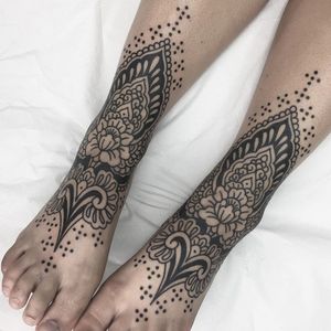 Foot tattoo by Luz #Luz #foottattoo #foottattoos #foot #feet #flower #floral #ornamental #blackwork #dotowrk #Linework #pattern #decoration #folk