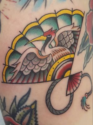Japanese fan tattoo by Nikko Barber aka nikkotattooer #NikkoBarber #Nikkotattooer #Berlintattoo #tattooBerlin #traditional #AmericanTraditional #color #oldschool #fan #crane #japanese