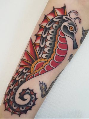 Seahorse tattoo by Nikko Barber aka nikkotattooer #NikkoBarber #Nikkotattooer #Berlintattoo #tattooBerlin #traditional #AmericanTraditional #color #oldschool #seahorse #ocean #animal