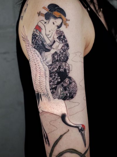Geisha and crane tattoo by Haku #Haku #TattoodoApp #tattooartist #tattooart #tattooidea #inspiringtattoo #besttattoo #awesometattoo #crane #japanese #irezumi #geisha #illustrative #arm