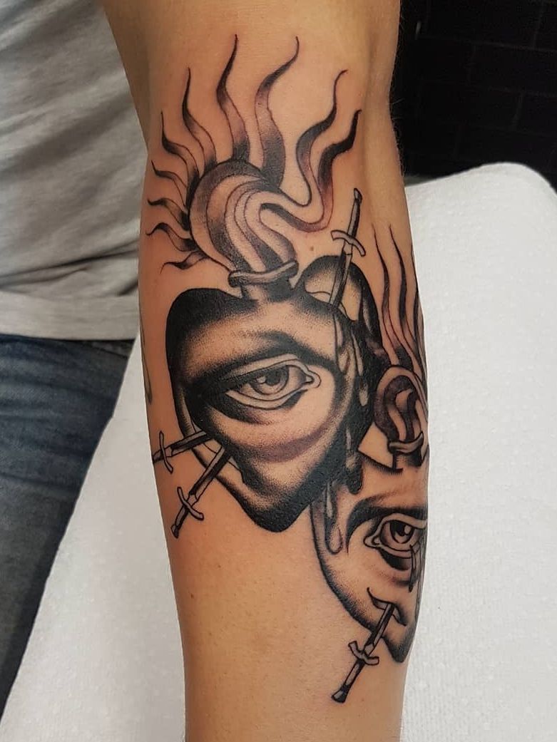 Sacred Heart Eye Neotraditional Tattoo Design - TattooVox