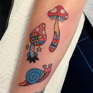 Snail tattoo by Damn Zippy #DamnZippy #snailtattoo #snailtattoos #snail #nature #animal #star #mushroom #surreal #fungi #color