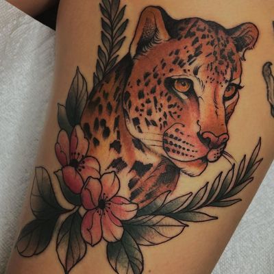 Tattoo by Jaylind Hamilton #JaylindHamilton #jaybaby #japanese #neotraditional #japanesetattoo #illustrative #qpocttt #leopard #cat #junglecat #flower #floral #nature #animal #armtattoo #colortattoo