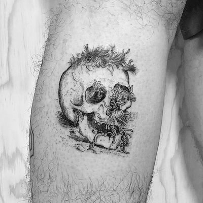 Otto Dix tattoo by Pia Tattoo #PiaTattoo #OttoDix #finearttattoos #arthistory #illustrative #skull #death #war #blackwork