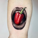 Hyperrealism tattoo by Niv Buskila #NivBuskila #besttimetogettattooed #gettattooed #winter #besttattoos #realism #hyperrealism #lips #mouth #pepper #food #red #blackandgrey #Photorealism #arm