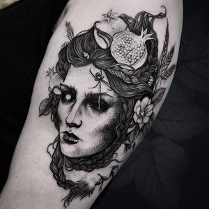 Dark art tattoo by Matt Murray #MattMurray #besttimetogettattooed #gettattooed #winter #besttattoos #darkart #portrait #ladyhead #spider #pomegranate #flower #floral #illustrative #arm