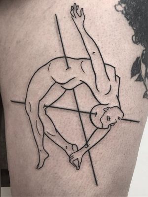 Surreal illustrative tattoo by Sophie Lee of AKA Berlin - Tattooed Travels: Berlin, Germany #tattooedtravels #Berlin #Germany #akaberlin #sophielee #linework #illustrative #blackwork #body #lady #surreal #strange