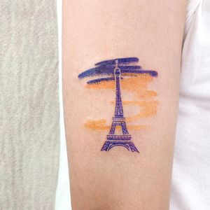 Eiffel Tower tattoo by Lit of Studio by Sol #Lit #StudiobySol #Seoul #Seoultattooartist #Koreantattooartist #Korea #eiffeltower #paris #france #illustrative #color