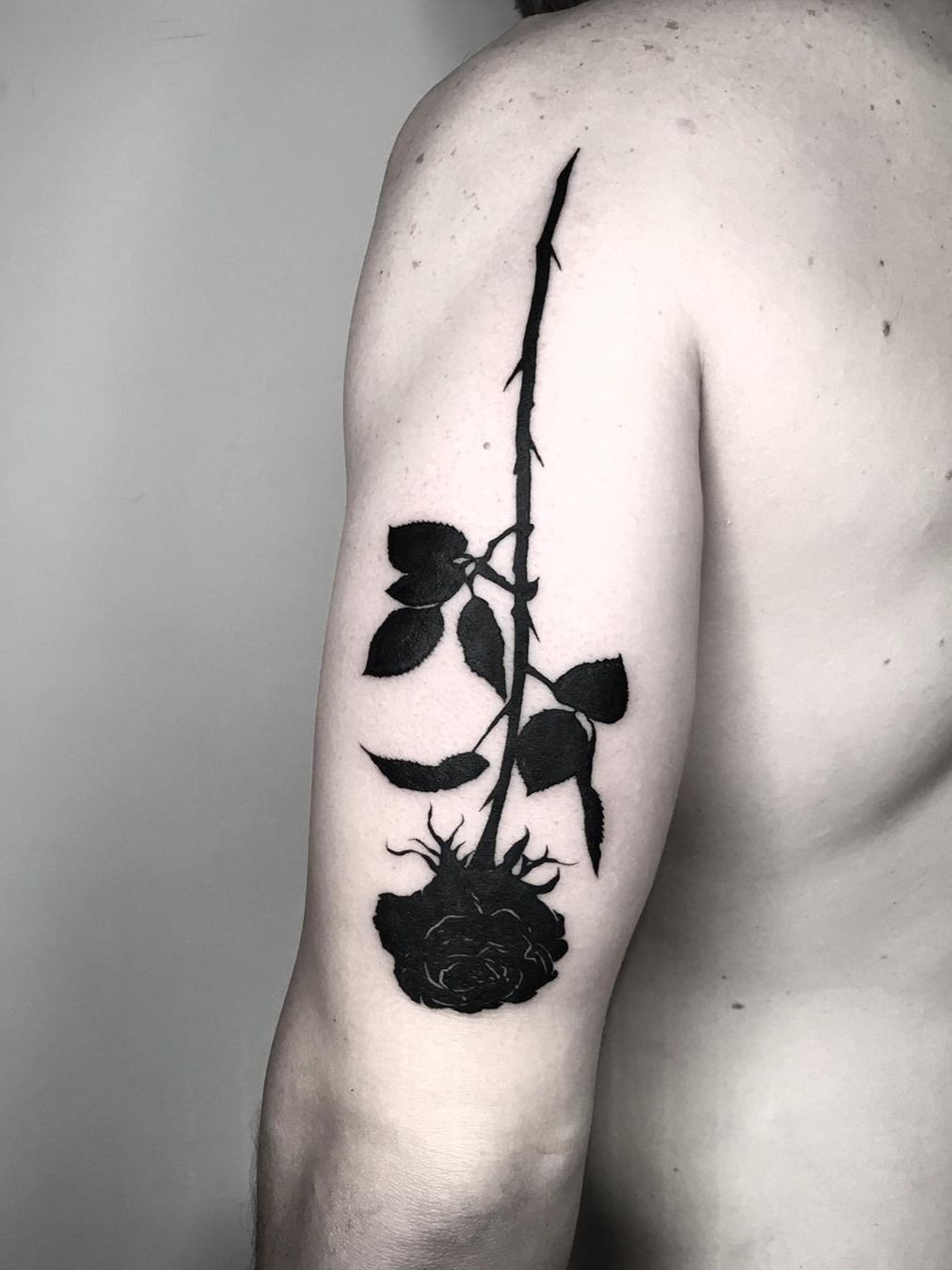 30 Alluring Black Rose Tattoo Ideas for Men & Women to Inspire You in 2023