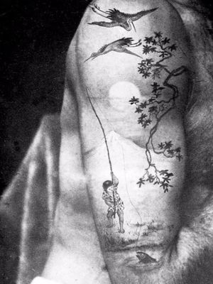 Tattoo by tattoo artist Sutherland Macdonald #SutherlandMacdonald #Britishtattooartist #vintagetattoo #tattoohistory #tattooculture #traditionaltattoo #