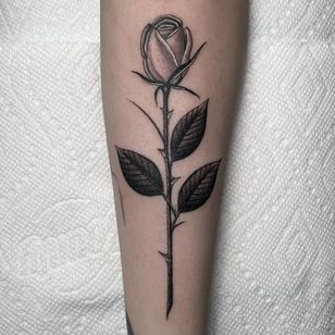 Rose tattoo by JavierBetancourt #rosetattoo #rosetattoos #rosetattooidea #rose #roses #flower #floral #petals #plant #nature #bloom 