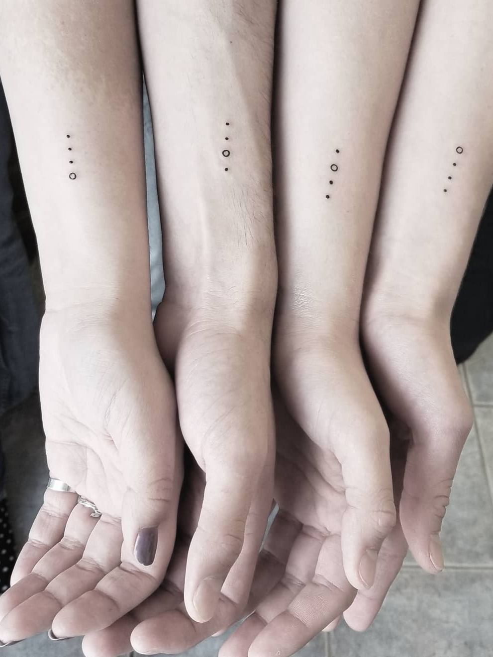 Minimalistic Matching Tattoo Ideas for 3 Sisters, Bestfriends, Siblings -  Small Wrist Ideas Para Perfora… | Matching tattoos, Tattoos for women small,  Small tattoos