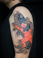Kintaro tattoo by Ichi Hatano #IchiHatano #kintaro #koi #japanesetattoos #japanese #irezumi #japanesemythology #mythology 