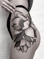 Plant tattoo by Daniel the Gardener #DanieltheGardener #illustrative #linework #florals #flowers #leaves #plants #nature #botanicalillustration #lotus
