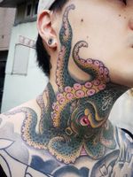 Akkorokamui tattoo by Horikaka #Horikaka #Akkorokamui #octopus #necktattoo #japanesetattoos #japanese #irezumi #japanesemythology #mythology 