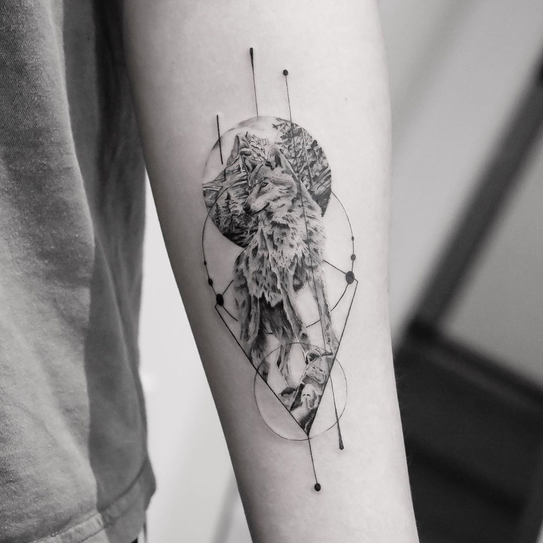 Animal tattoo design for arm on Craiyon