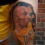 Kobe Bryant tattoo by Lukasz Wrzalik #LukaszWrzalik #kobebryanttattoo #kobebryant #Lakers #24 #basketball #sports #memorialtattoo