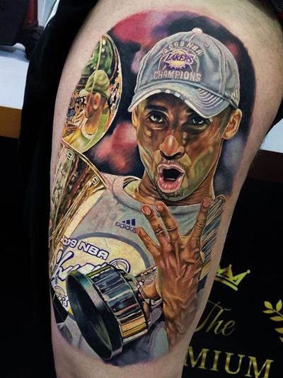 Kobe Bryant tattoo by Felipe Pinheiro #FelipePinheiro #kobebryanttattoo #kobebryant #Lakers #24 #basketball #sports #memorialtattoo