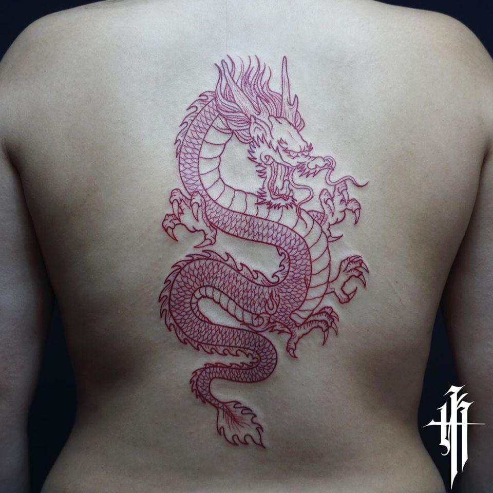Chinese dragon tattoo by Rodrigo Navarro #RodrigoNavarro #dragontattoos #dragontattoo #dragon #mythicalcreature #myth #legend #magic #fable