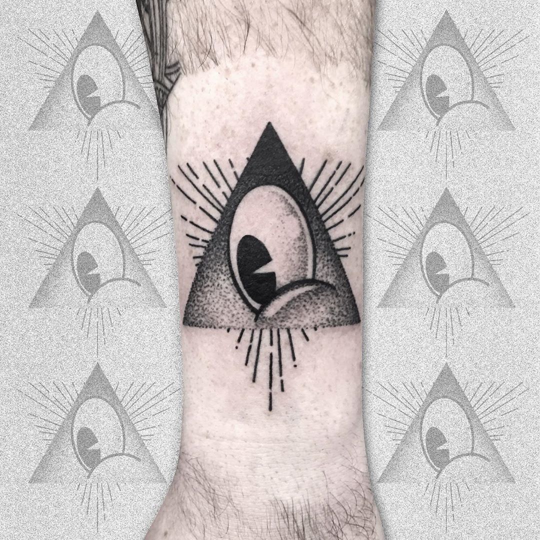All-Seeing Eye Tattoo: Designs & Meaning • Tattoodo