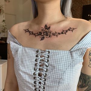 Illustrative tattoo by Alma Proenca #AlmaProenca #TwoHandsTattoo #Auckland #NewZealand #tattooapprentice #illustrativetattoo #rose #flower #floral #chain #thorns #chesttattoo 