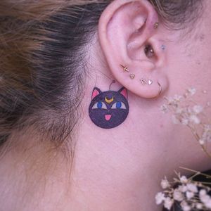 Luna ball cat tattoo by Al Tattooer #AlTattooer #lunacattattoo #lunatattoo #sailormoontattoo #sailormoon #anime #manga #cattattoos #cattattoo #kittytattoo #kitty #cat #petportrait #animal #nature