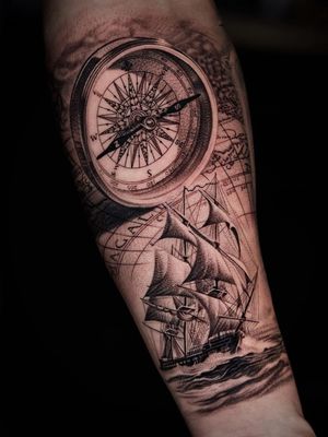 Ship and compass tattoo by Kiljun #Kiljun #SeoulInkTattoo #Seoul #Korea #Seoultattoo #Seoultattooartist #Seoultattooshop #compass #ship #map #ocean #travel #realism #hyperrealism #blackandgrey