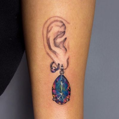 Tattoo by Anya Tsyna #AnyaTsyna #illustrative #realism #color #surreal #strange #unique #gems #diamond #ornamental #jewelry #fineart #ear