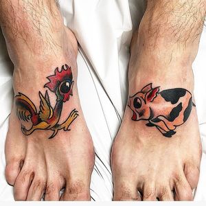 Rooster and pig by Shane Modica #ShaneModica #sailortattoo #roostertattoo #pigtattoo
