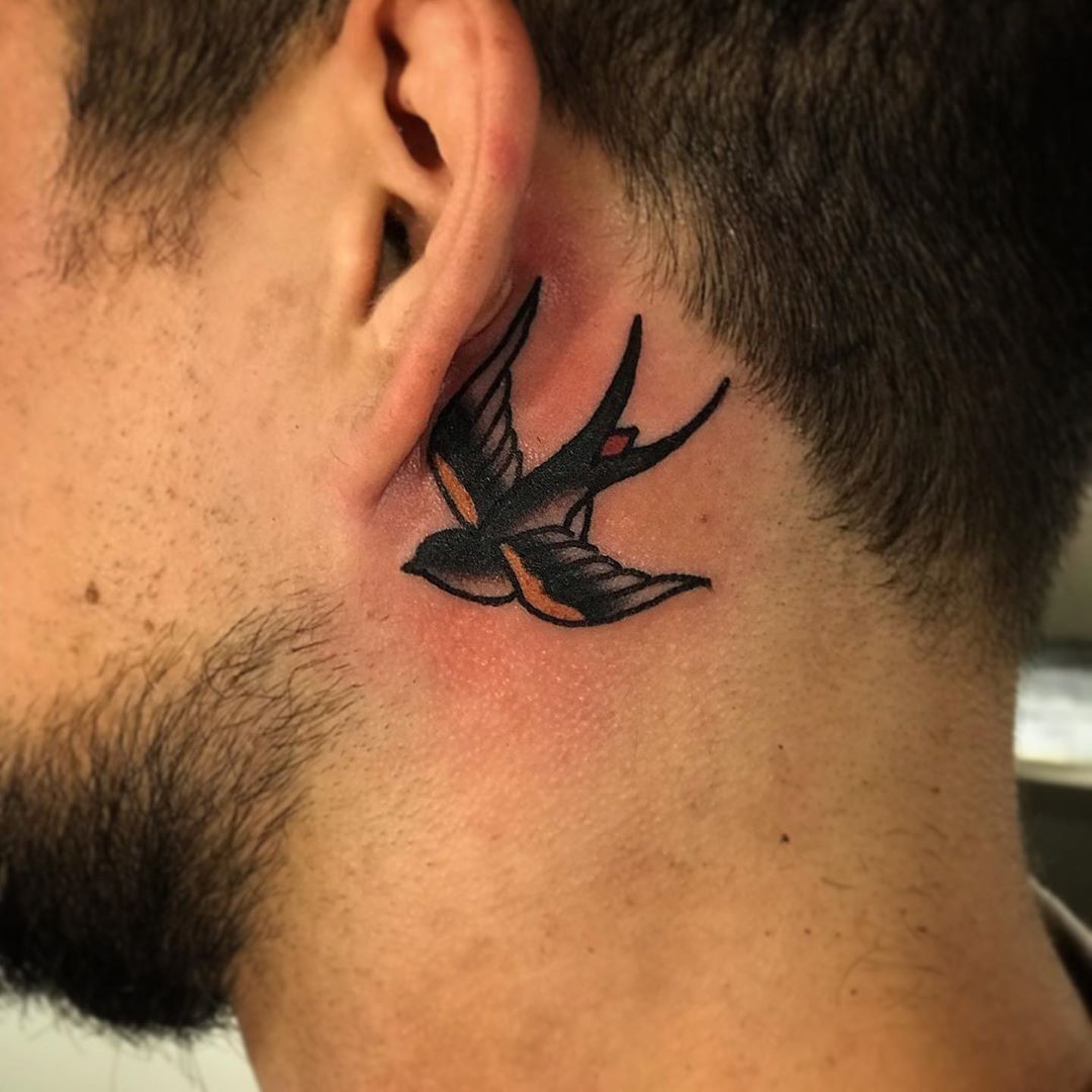 Rafael Marte Tattoos : Tattoos : Singular : Realistic blue sparrow on hip