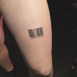 Barcode tattoo by El Rey Tattoo #ElReyTattoo #barcodetattoo #barcode #lines #linework