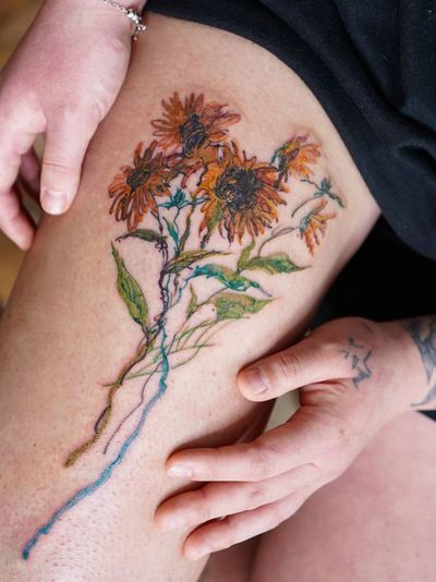 Watercolor tattoo by Denon Tattoo #DenonTattoo #Denon #watercolor #natural #organic #flowing #nature #floral #water #leg