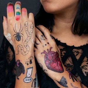 These temporary tattoos from Tattlly can easily be created at home with temporary tattoo printer paper #temporarytattoo #temptattoo #DIYtattoo #temporarytattooprinterpaper 
