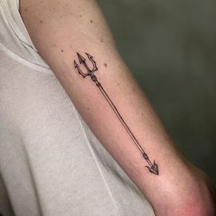 Trident tattoo by Nero Tattooer #NeroTattooer #tridenttattoo #trident #realism #blackandgrey #wrist