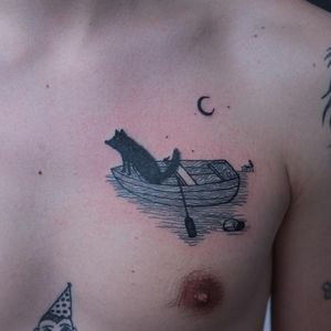 Illustrative tattoo by Aleksandr Tagunov aka tahunou #AleksandrTagunov #tahunou #illustrativetattoo #dog #boat #moon 