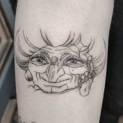 Yubaba tattoo by Yokai Hermit #YokaiHermit #illustrative #fineline #linework #granny #portrait #spiritedaway #StudioGhibli #anime #manga #movie