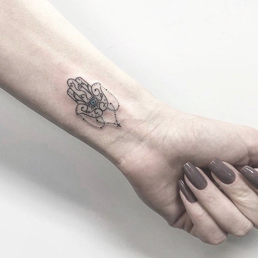 40 Hamsa Tattoos Trending Ideas Symbolism  Meaning  100 Tattoos