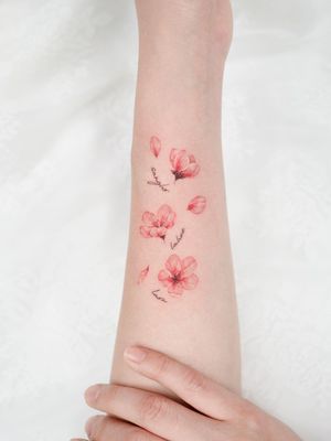 Watercolor tattoo by Donghwa of Studio by Sol #Donghwa #StudiobySol #Seoul #Koreanartist #Koreantattooartist #watercolor #fineline #detailed #color #nature #floral #cherryblossoms