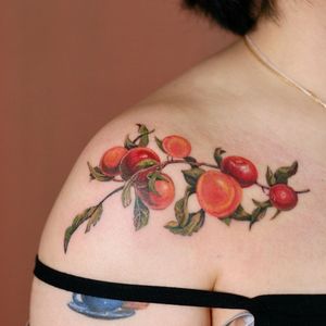 Fruit tattoo by Isle Tattoo #IsleTattoo #NoNameTattoo #Seoul #Koreantattooartist #femaletattooartist #illustrative #oranges #fruit #food #shoulder