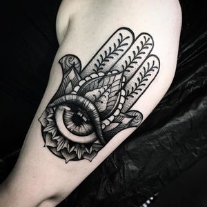 Hamsa tattoo by piotrszencel #piotrszencel #hamsatattoo #hamsa #eye #hamsahand #spiritual #handofgod #geometric