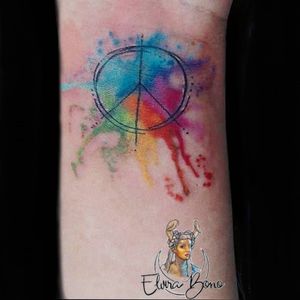 #ElviraBono #tatuadorasdobrasil #delicada #cute #aquarela #watercolor #paz #peace