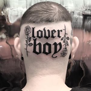 Lettering and rose tattoo by Rick Schenk #RickSchenk #rosetattoo #lettering #illustrative #scalp #head #backofhead