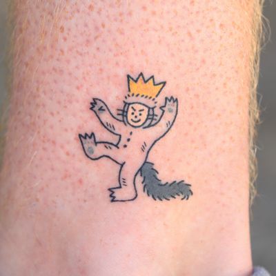 Hand poke tattoo by Han aka Hey Hey Diary #Han #HeyHeyDiary #handpoke #stickandpoke #nonelectric #kawaii #cute #tiny #small #funny #seoul #koreantattooist #max #wherethewildthingsare #mauricesendak