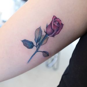 Rose tattoo by Grey Un #GreyUn #watercolor #realism #color #koreanartist #rose
